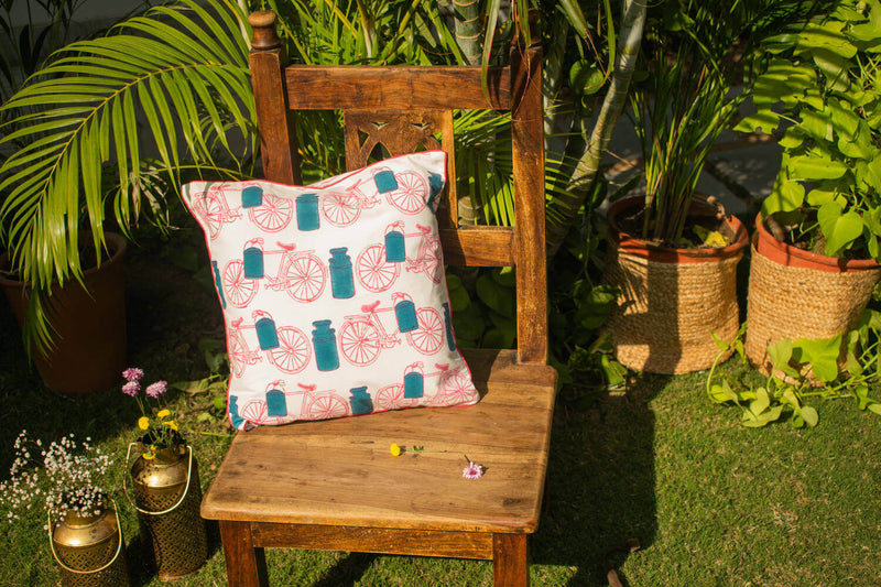 earthan-rhythm-pink-cycle-cotton-cushion-cover-jaipur