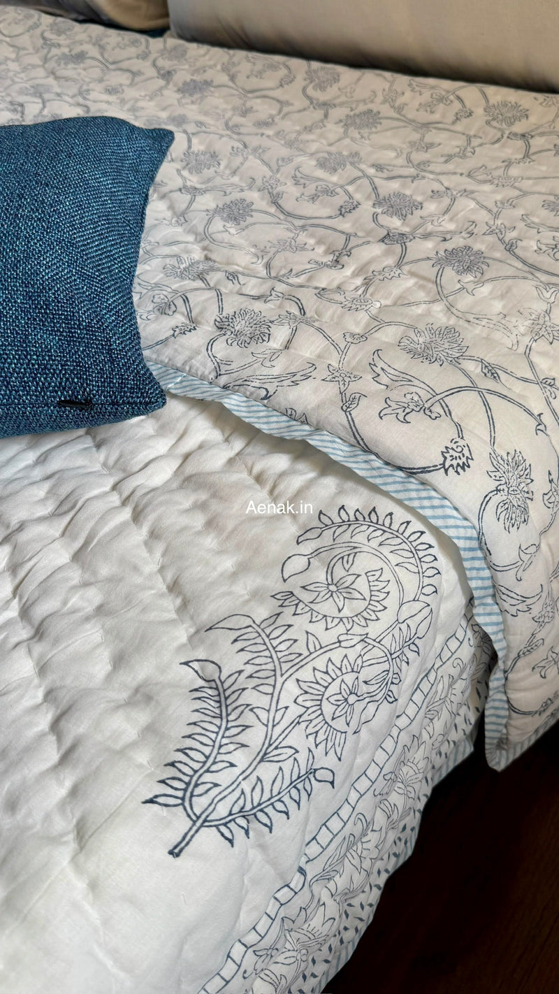 aenak-the-nakshi-handblock-reversible-mulmul-cotton-quilt