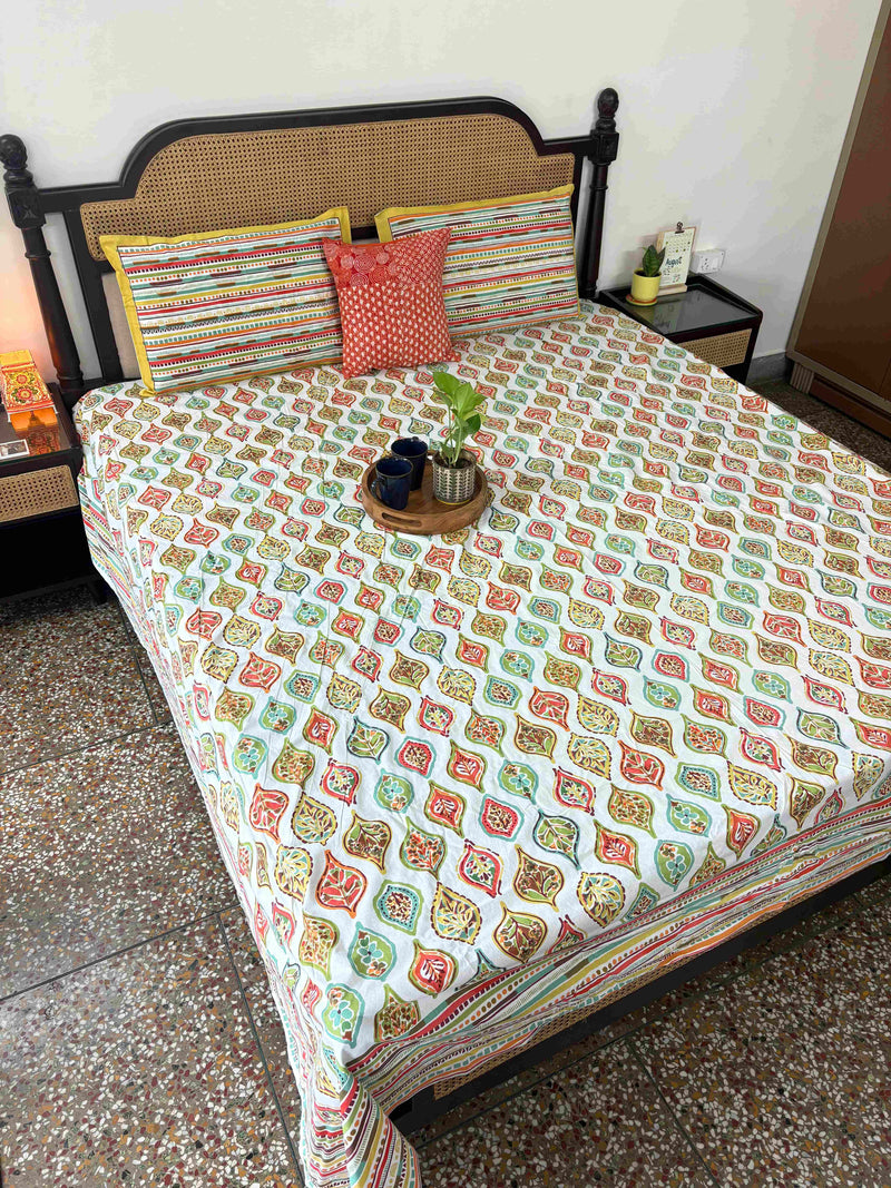 local-kala-b6-flat-i-fitted-bedsheet-108x108-inches-copy