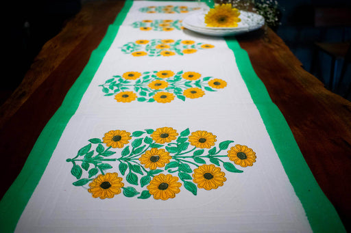 earthan-table-runner-cotton-handblock-print-surajmukhi