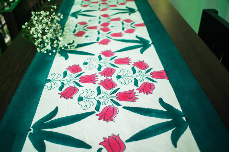 earthan-table-runner-cotton-handblock-print-tulip-phool