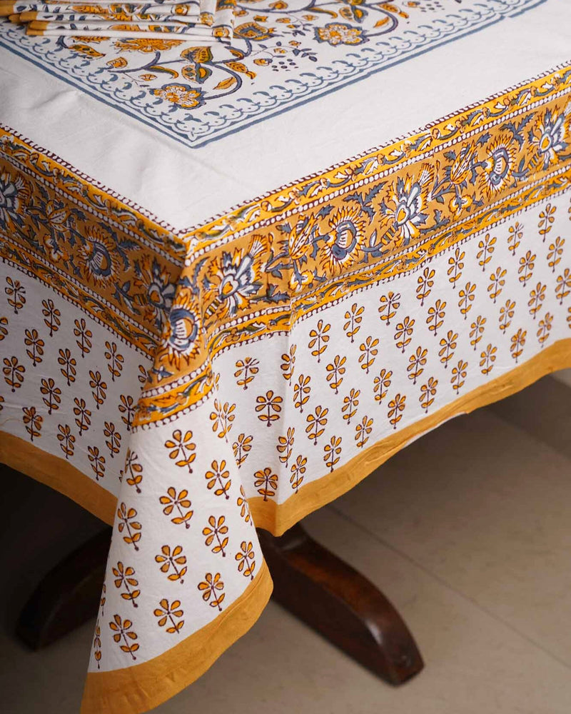 local-kala-peeli-bel-hand-block-six-seater-dining-table-cover-with-six-napkins