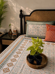 local-kala-b-10-white-flat-i-fitted-bedsheet-108x108-inches