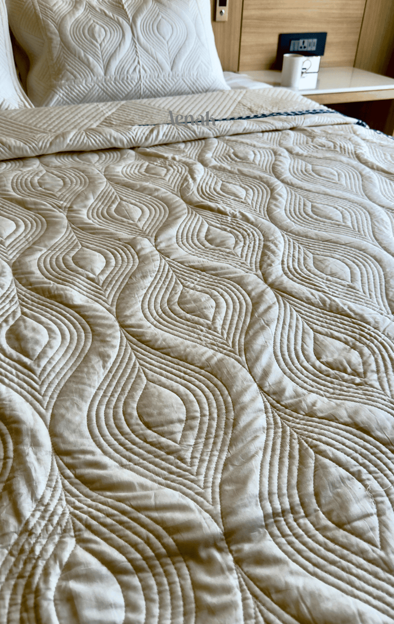 aenak-green-ashoka-handblock-printed-reversible-quilted-bedcover-copy