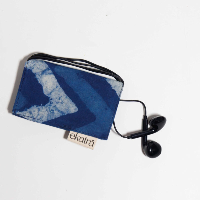 ekatrahandmade-cable-holder
