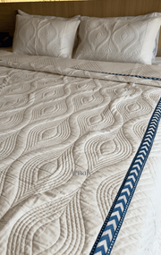 aenak-green-ashoka-handblock-printed-reversible-quilted-bedcover-copy