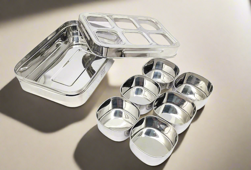 Stainless Steel 6 Compartment Dry Fruit/Spice Box– Kitchen Utensil