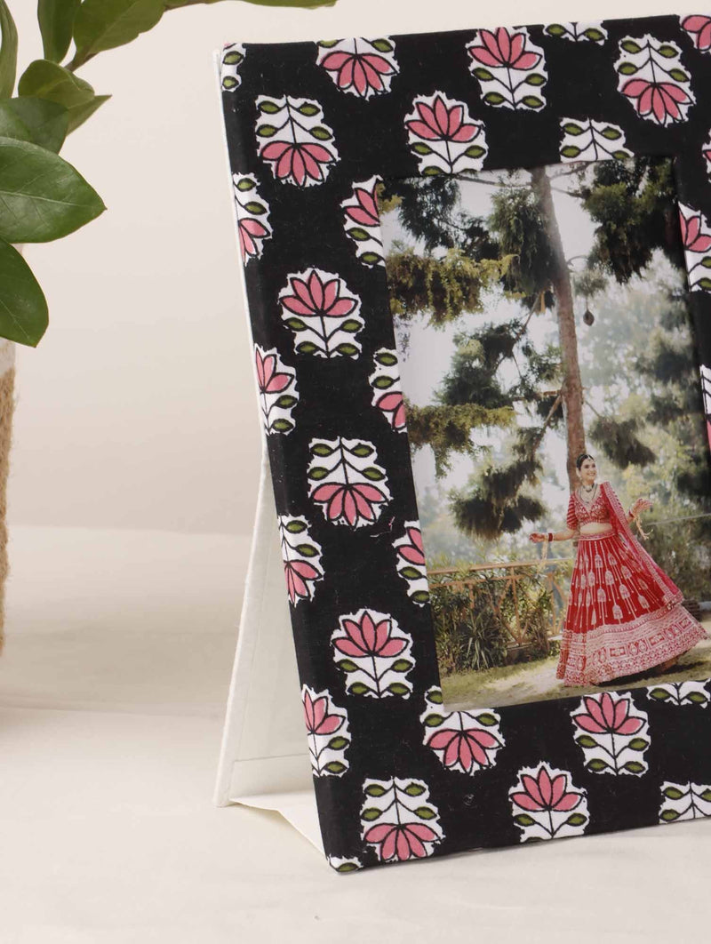 local-kala-f11-fabric-photo-frame