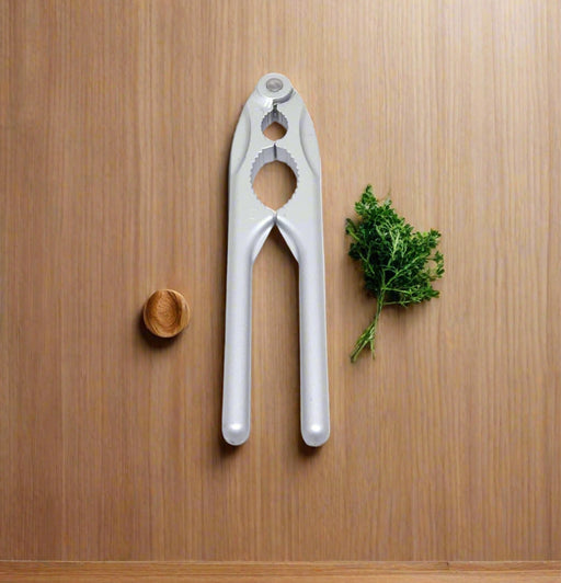 Aluminium Walnut Cracker/Cutter – Kitchen Utensil