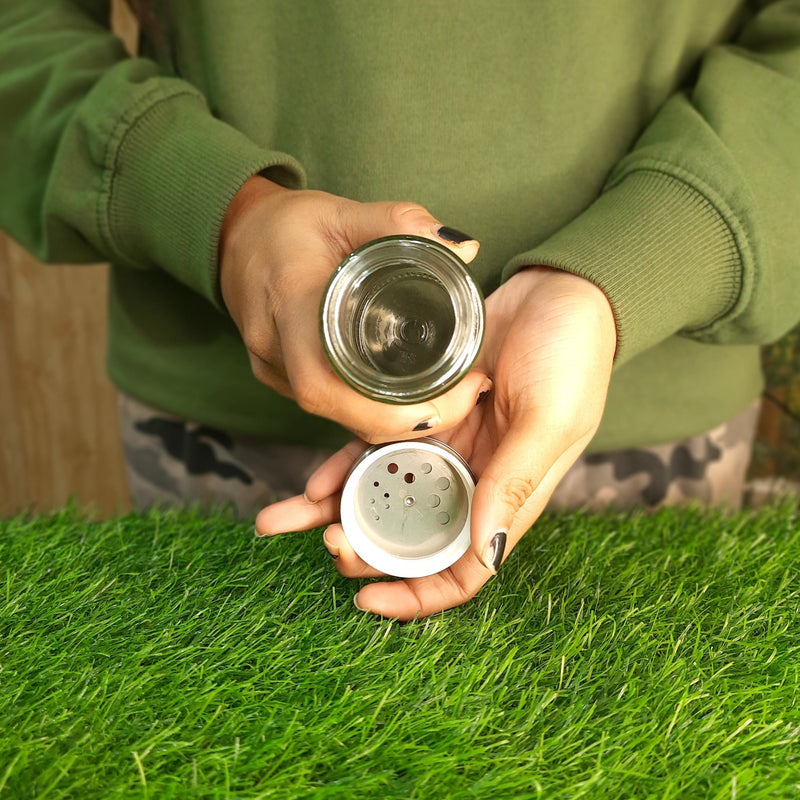 Elegant Stainless Steel and Glass Salt & Pepper Sprinkler – Drinking Tumbler