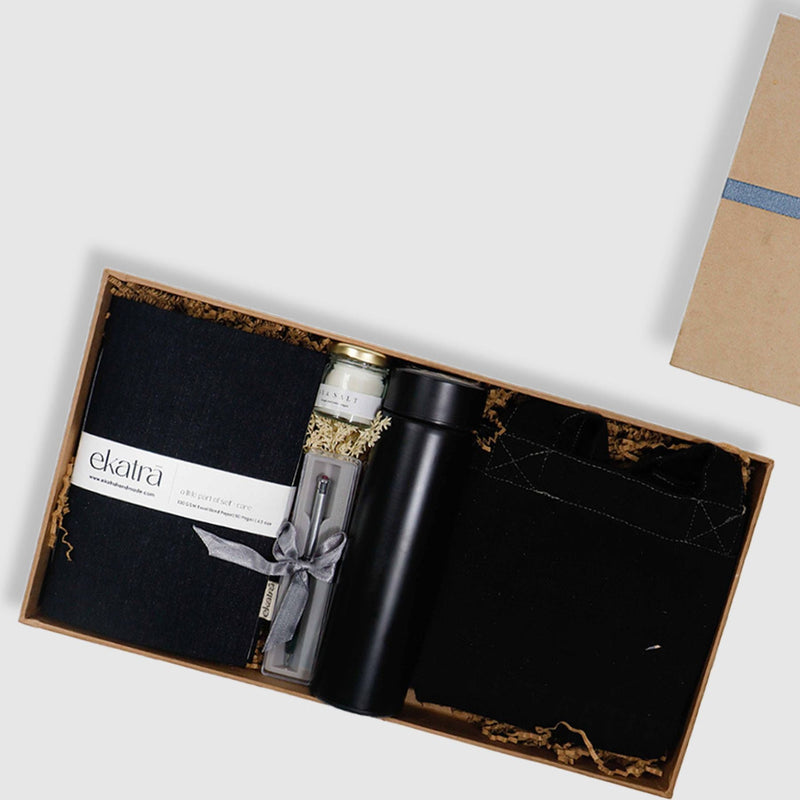 ekatrahandmade-corporate-swag-box