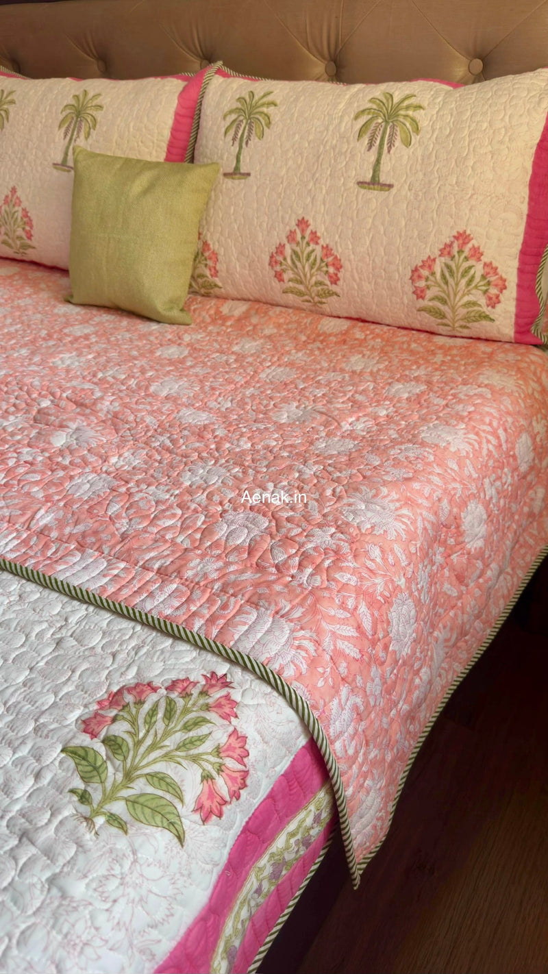 aenak-pink-royal-palm-handblock-printed-reversible-quilted-cotton-bedcover-105x108-set