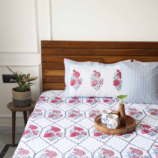 local-kala-gul-mehandi-quilted-and-reversible-hand-block-bedcover