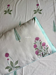 aenak-light-purple-floral-handblock-bedsheet-quilt-combo-set