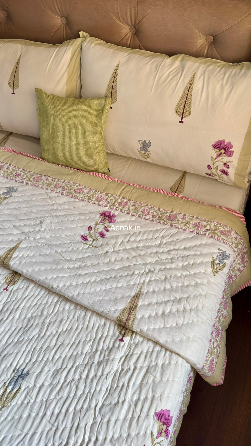 aenak-dusty-mulberry-handblock-reversible-mulmul-cotton-quilt