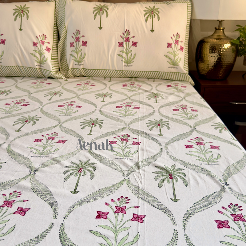 aenak-green-palm-tree-handblock-bedsheet-quilt-combo-set