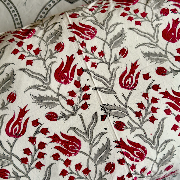 aenak-grey-jaal-handblock-printed-premium-cotton-set-bedsheet