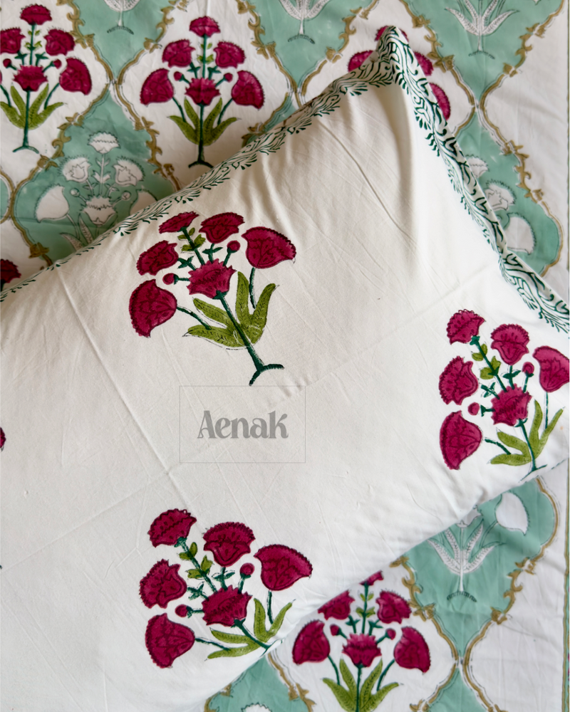 aenak-green-red-dahlia-handblock-printed-premium-cotton-fitted-bedsheet-set