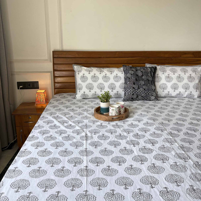 local-kala-everyday-classics-black-flat-i-fitted-bedsheet-90x108-inches
