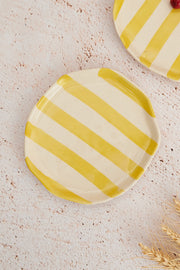Nurture India Pastel Yellow Stripe Ceramic Plate 2-Piece Set