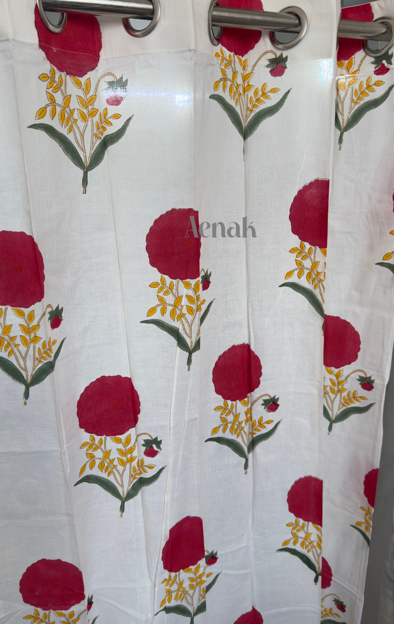 aenak-black-white-zigzag-handblock-curtains-copy