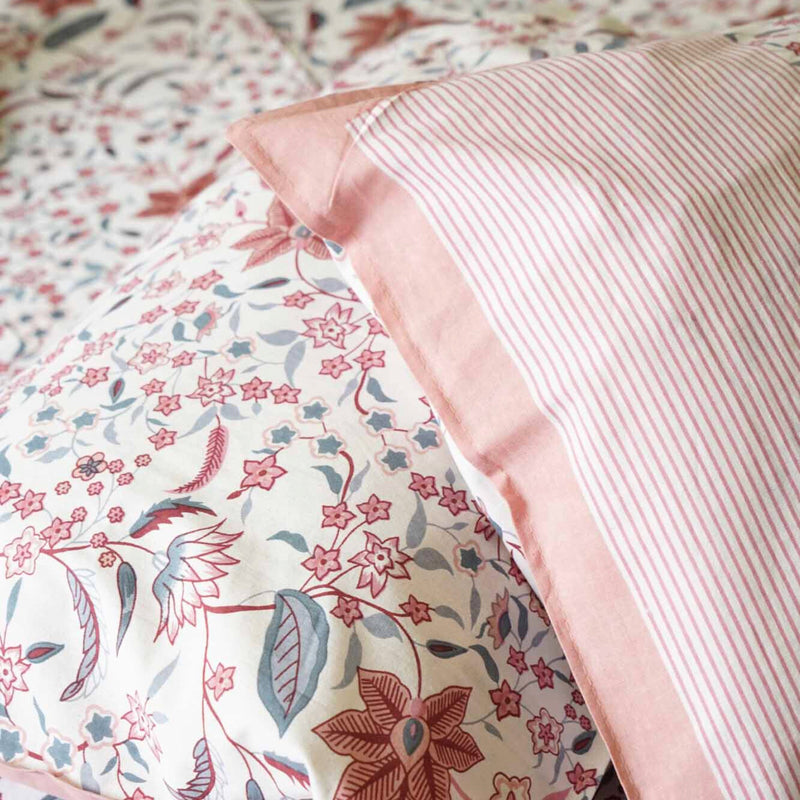 local-kala-white-parkota-flat-i-fitted-bedsheet-90x108-inches