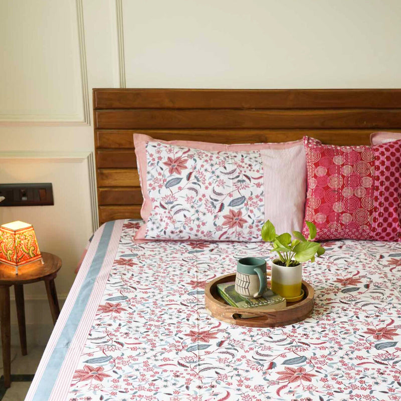 local-kala-white-parkota-flat-i-fitted-bedsheet-90x108-inches