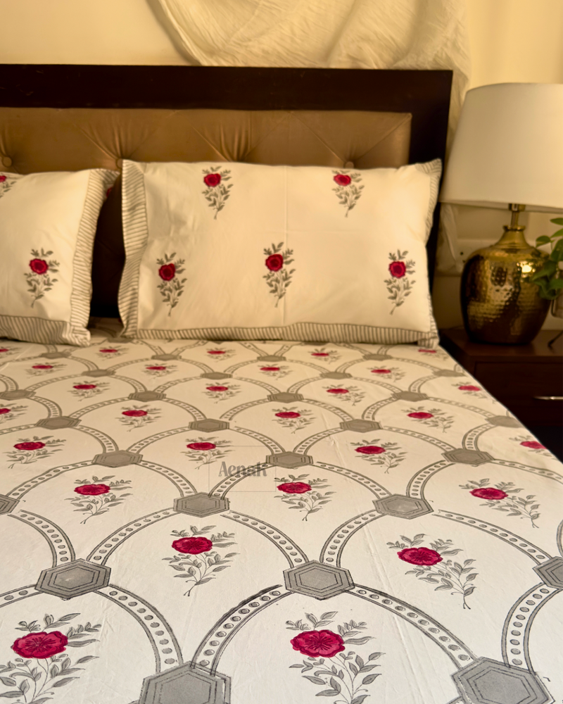 aenak-grey-jaal-handblock-bedsheet-quilt-combo-set