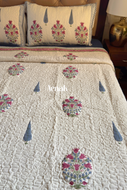 aenak-magenta-boota-handblock-printed-reversible-quilted-cotton-bedcover-set
