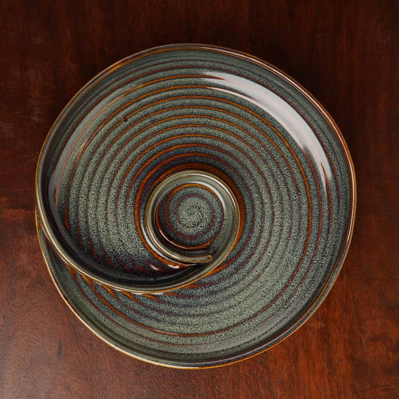 local-kala-studio-pottery-chip-and-dip-platter