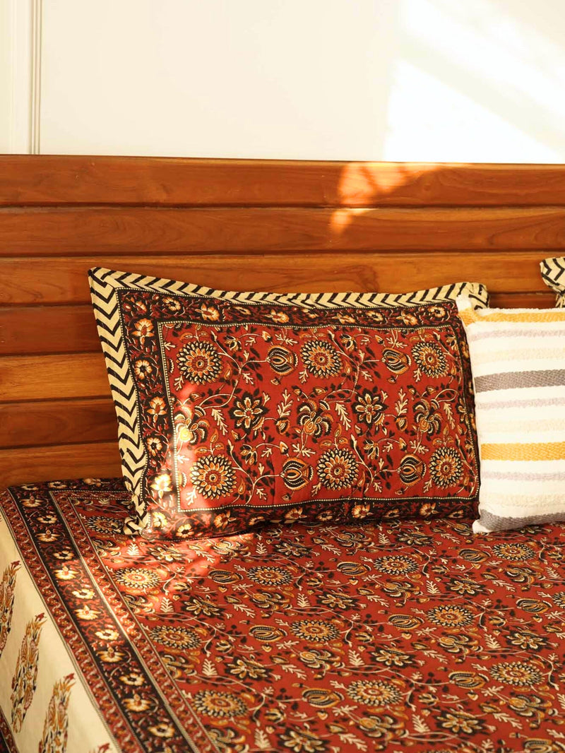 local-kala-kalamkari-red-flat-i-fitted-bedsheet-108x108-inches-copy