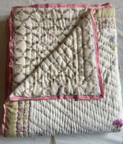 aenak-dusty-mulberry-handblock-reversible-mulmul-cotton-quilt