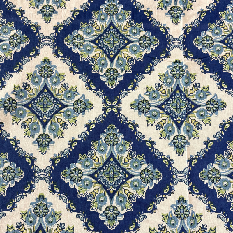 local-kala-b-12-flat-i-fitted-bedsheet-108x108-inches