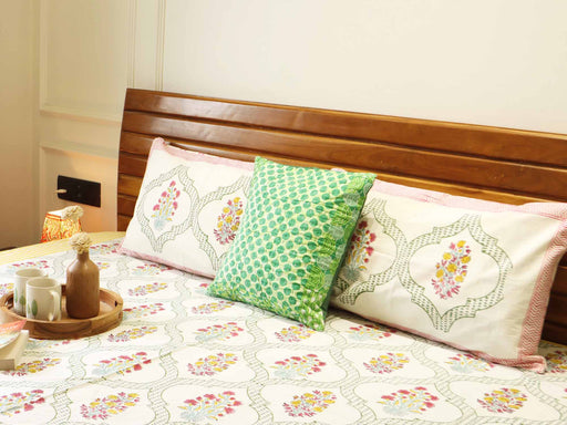 local-kala-sanwariya-hand-block-printed-bedsheet-120x120