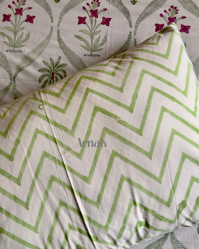 aenak-green-palm-handblock-printed-premium-cotton-fitted-bedsheet-set