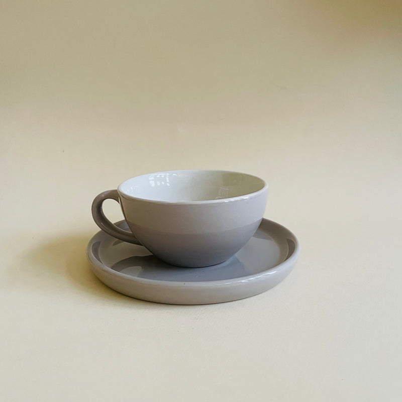 The Vibrante Latte Cup Saucer Collection 320 Ml