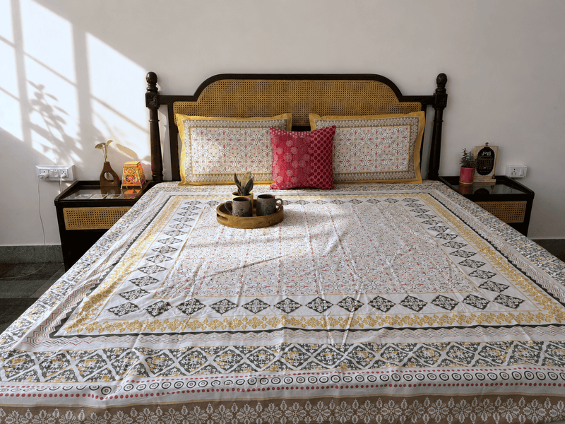 local-kala-b-04-flat-i-fitted-bedsheet-108x108-inches