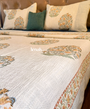 aenak-hanblock-printed-jute-cotton-double-bed-bedcover-copy-5
