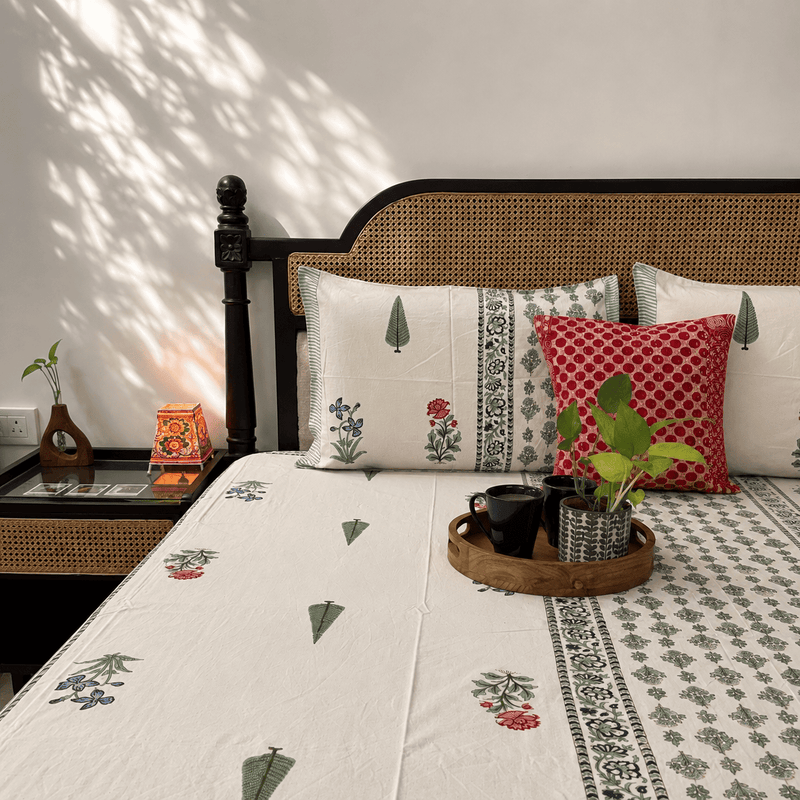 local-kala-b11-flat-i-fitted-bedsheet-108x108-inches-copy