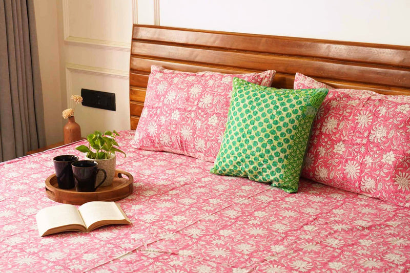 local-kala-gulabi-handblock-bedsheet-108x108-inches