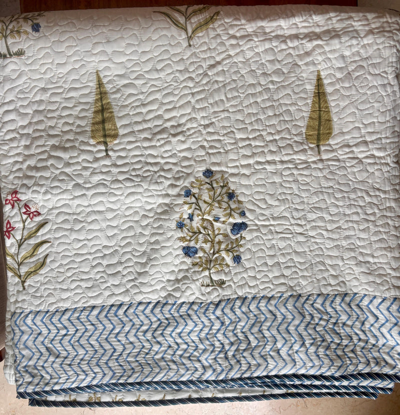 aenak-pink-blue-cypress-boota-handblock-reversible-quilted-cotton-bedcover-set-105x108