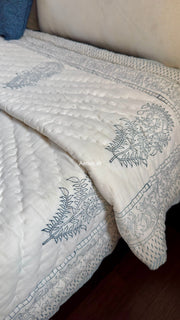 aenak-the-nakshi-handblock-reversible-mulmul-cotton-quilt