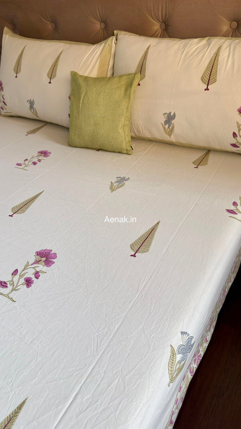 aenak-dusty-mulberry-handblock-bedsheet-quilt-combo-set