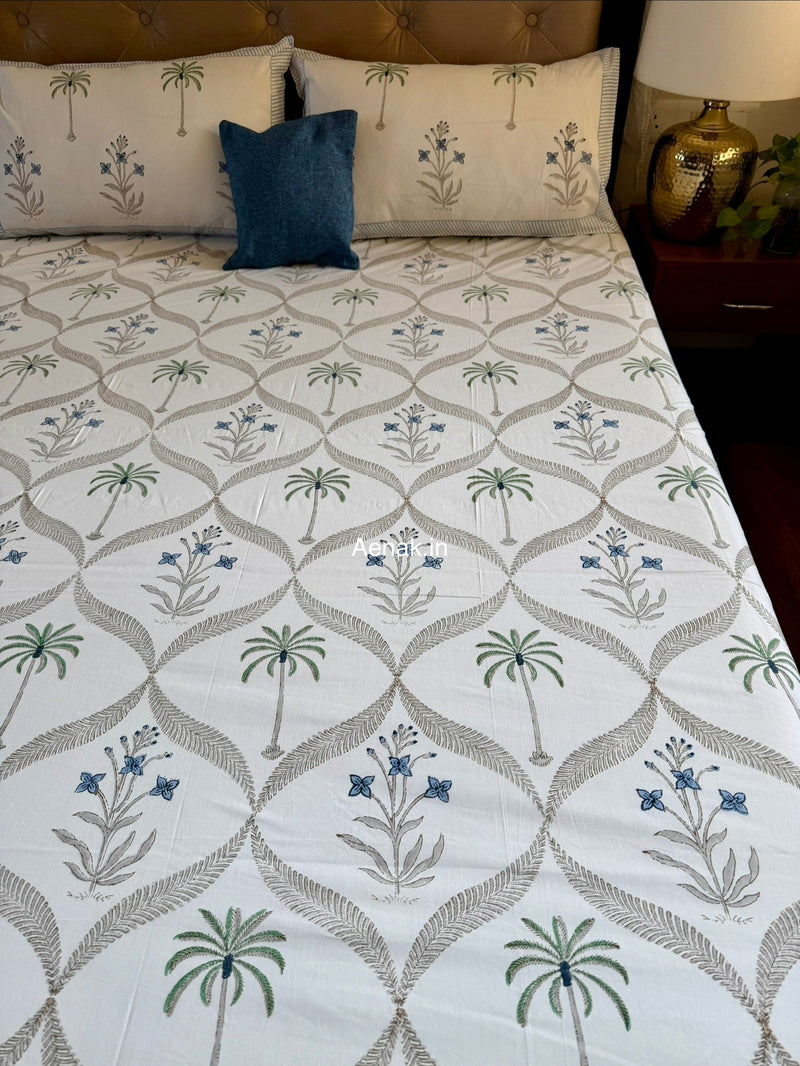 aenak-blue-floral-palm-jaal-handblock-bedsheet-quilt-combo-set