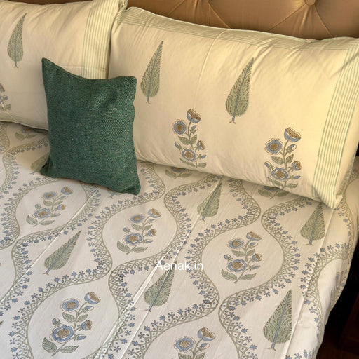 aenak-blue-periwinkle-jaal-handblock-bedsheet-dohar-combo-set