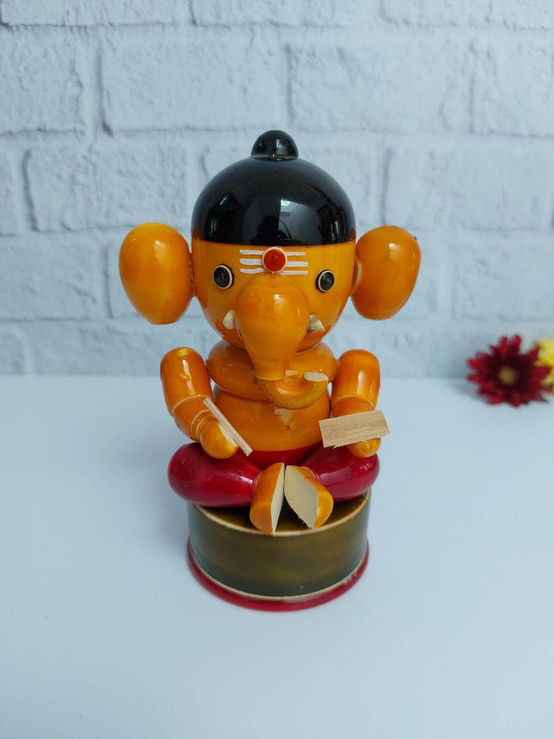 Book Ganesha – Deity Idol