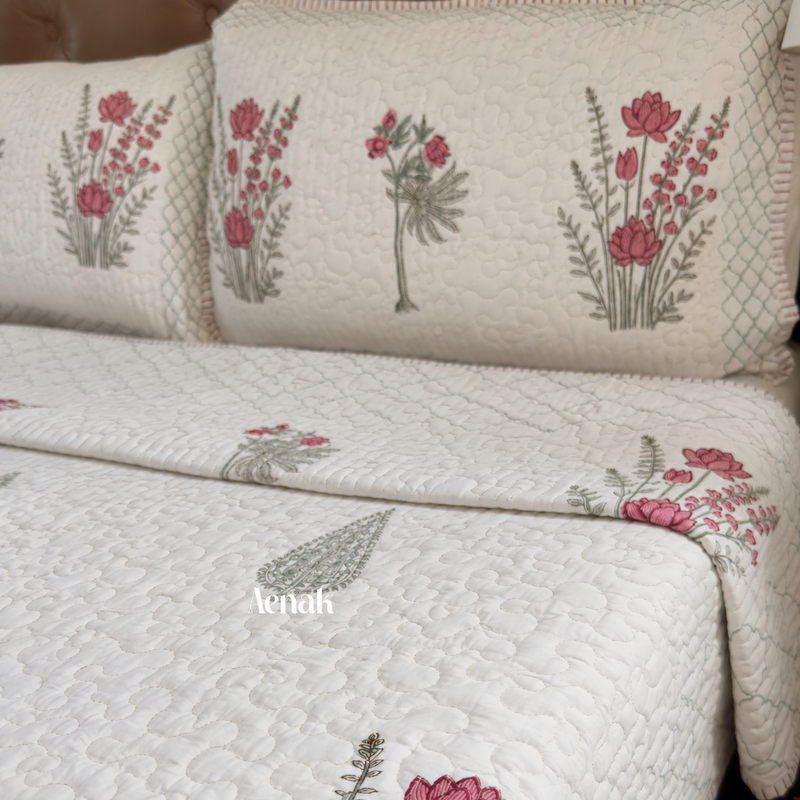 aenak-green-ashoka-handblock-printed-reversible-quilted-bedcover-set-105x108