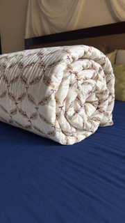 aenak-dusty-mulberry-handblock-reversible-mulmul-cotton-quilt