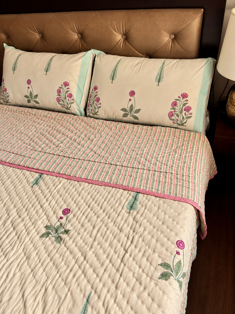 aenak-light-magenta-floral-handblock-reversible-mulmul-cotton-quilt-beige-base