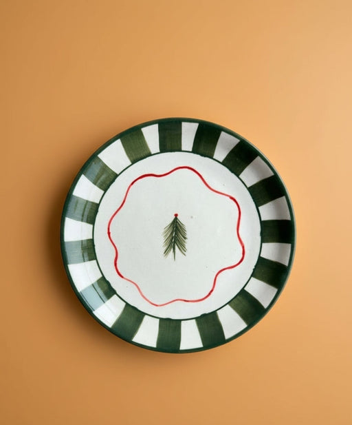 Nurture India Christmas Tree Green Ceramic Plate Sets 7-Inch
